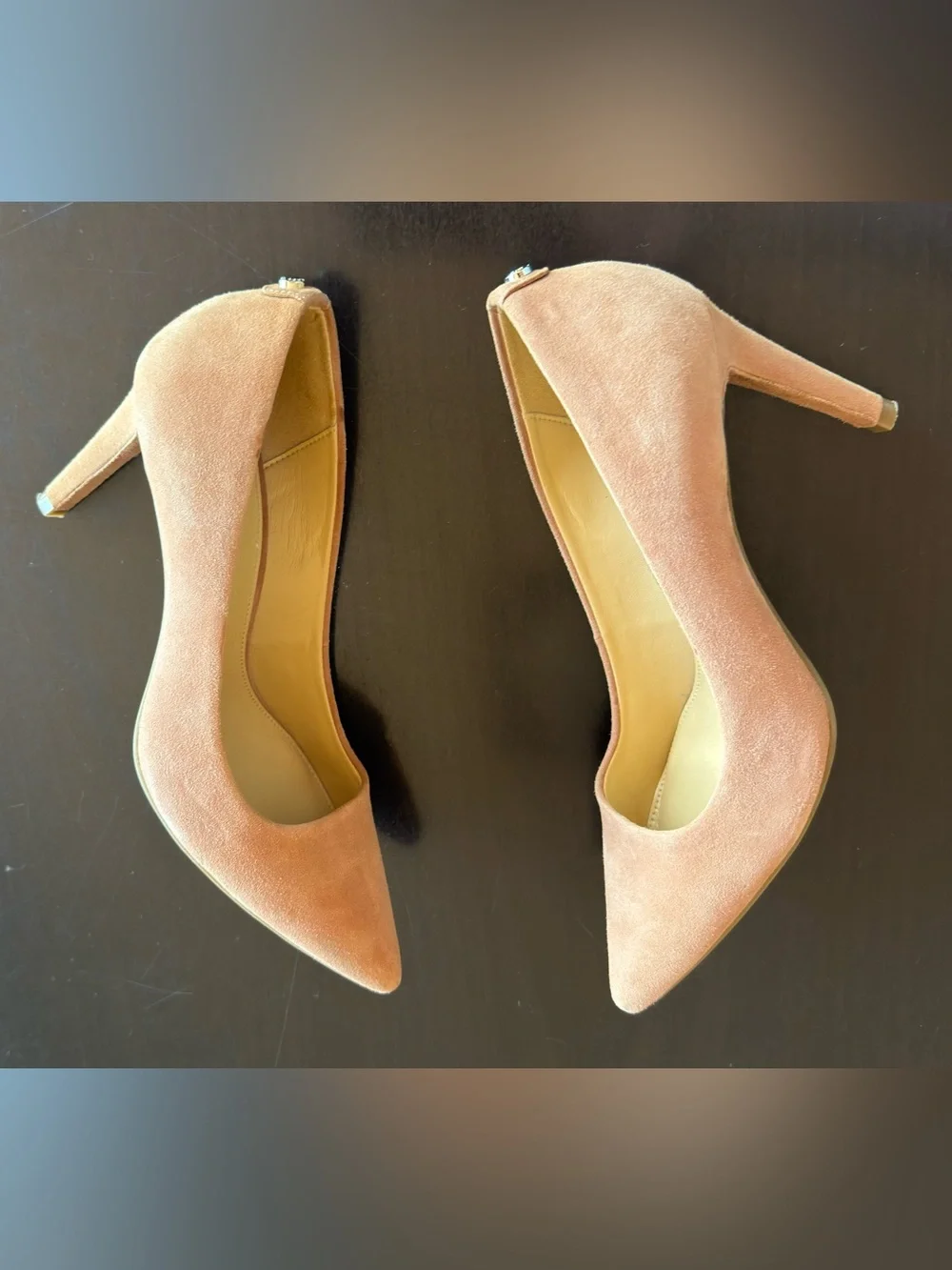 Classic beige suede pointy toe stiletto by Michael Kors size 7